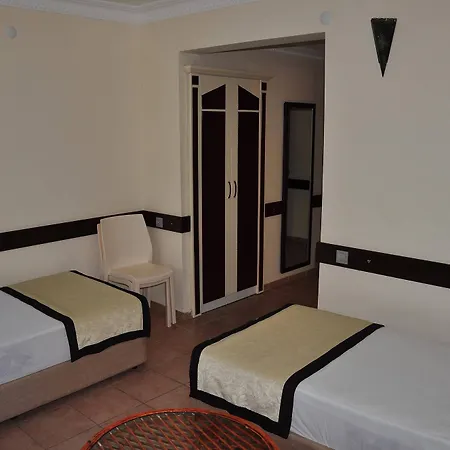 Telmessos Neva Otel 3*