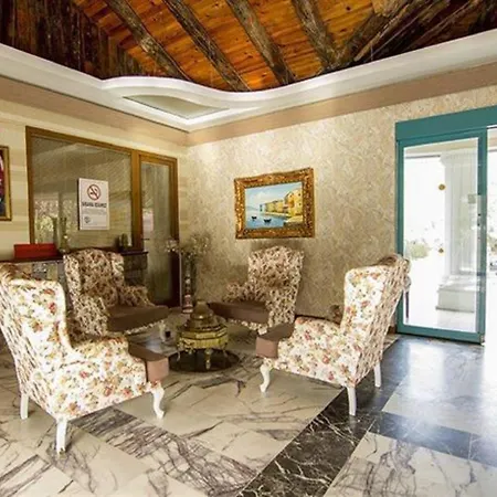 Telmessos Neva Hotel 3*